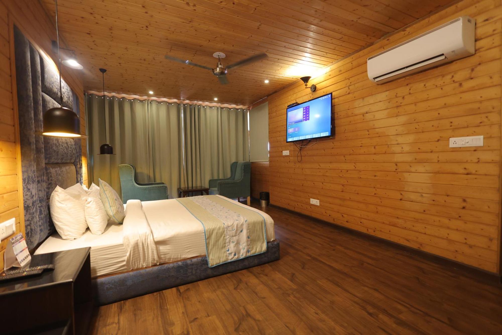 Winnies Holiday Resort & Spa Kasauli Exterior photo